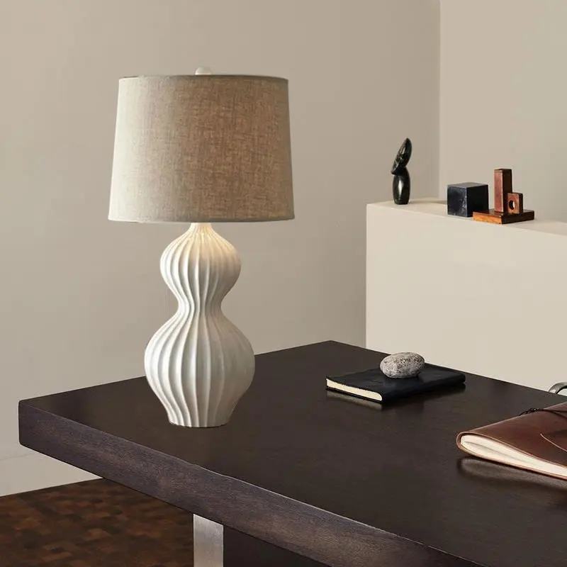 Imagem -04 - Americana Cerâmica Desk Lamp Abajur Proteção para os Olhos Lâmpada de Leitura Moderna Nordic Creative Home Living Room Estudo Quarto e Hotel