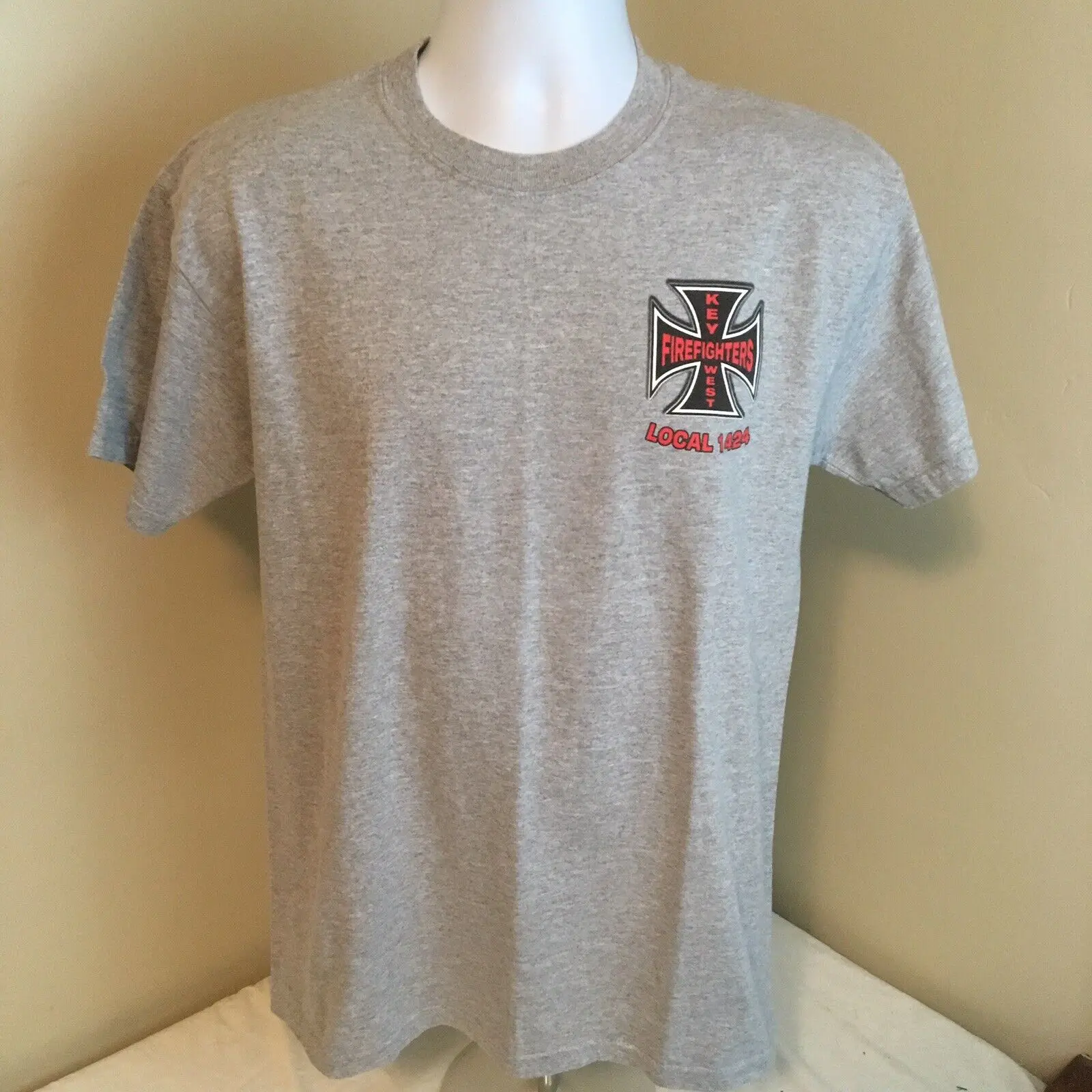 Gildan Mens Medium T-Shirt Gray Key West Fl Firefighters Union Local 1424 Fs!