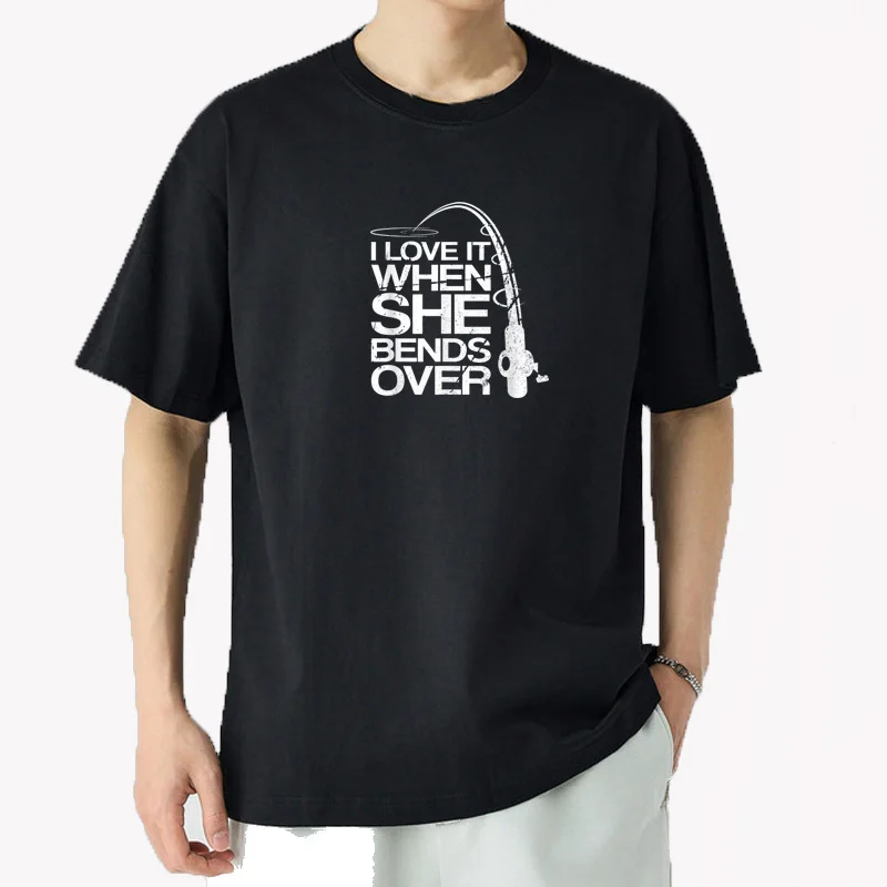 Mens I Love It When She Bends Over Funny Fishing T-Shirt