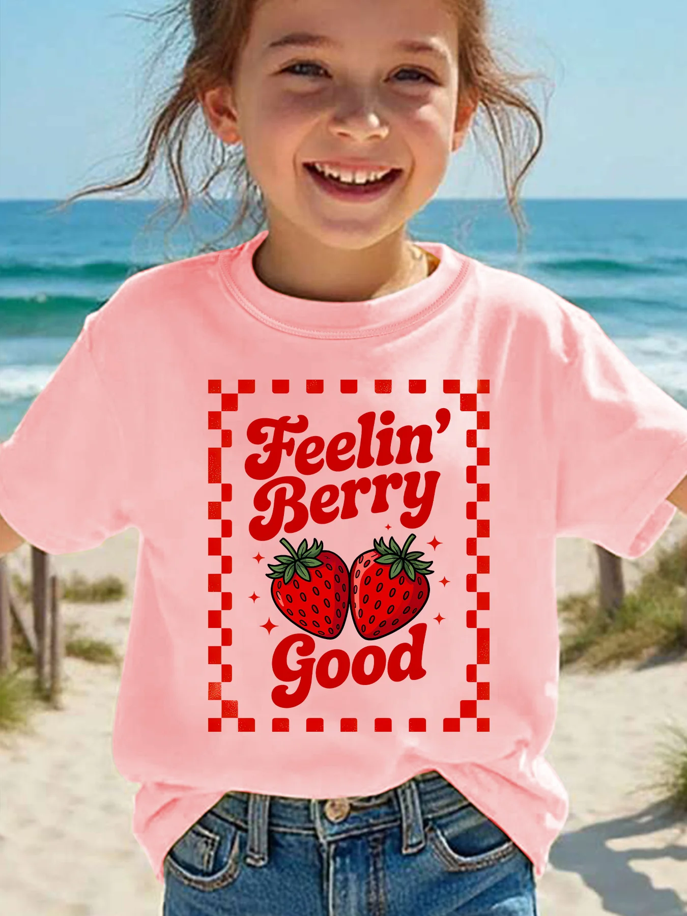 Retro Checkered Strawberry Feelin Berry Good Print Family Matching T Shirt Boys Girls Soft Summer Short Sleeve Daily Casual Tees