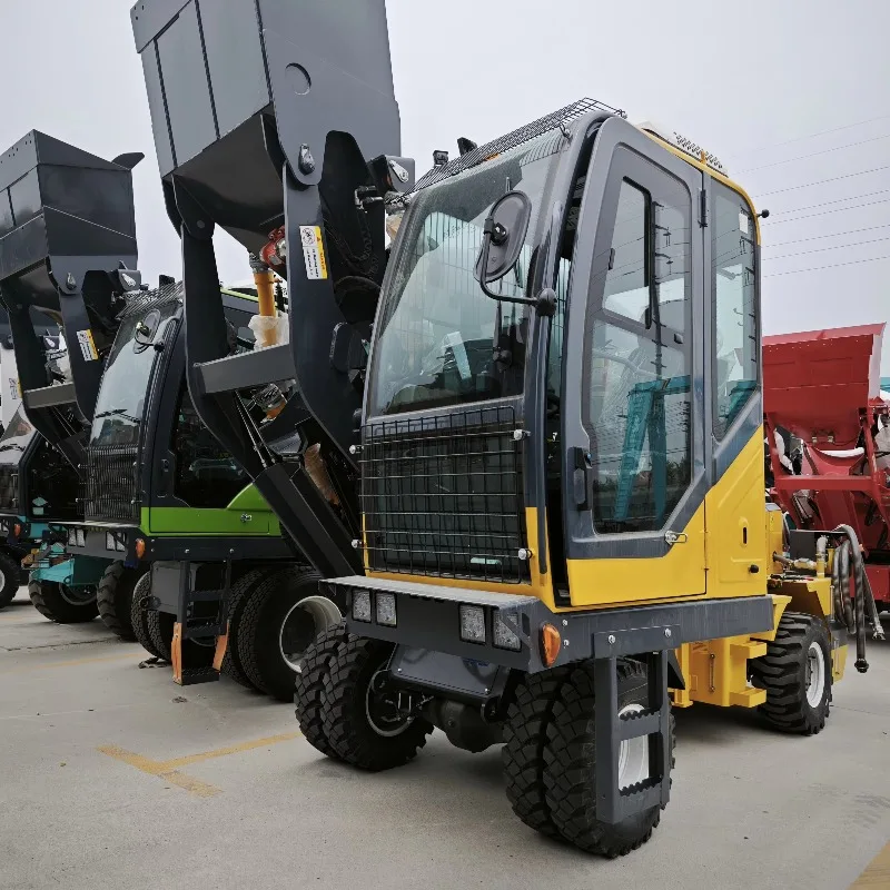 Self Loading Concrete Mixer Truck 2 CBM Mobile Mini Cement Mixer with 270° Rotating Drum for Rural Construction