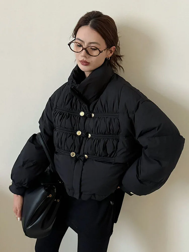 2024 winter new button up collar white duck down down jacket for women short and stylish design bread jacket