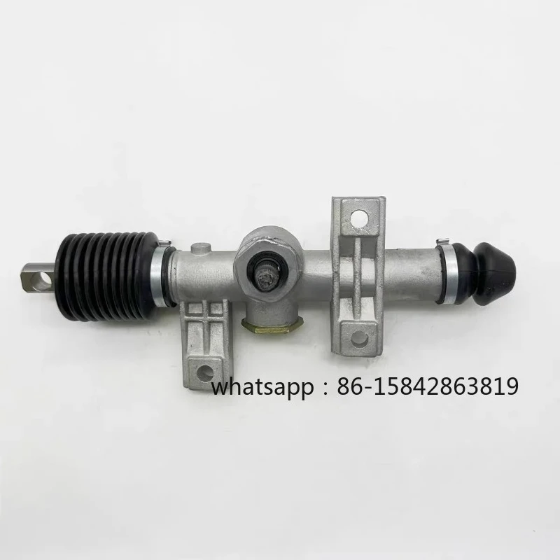Electric four-wheeler steering machine steering machine