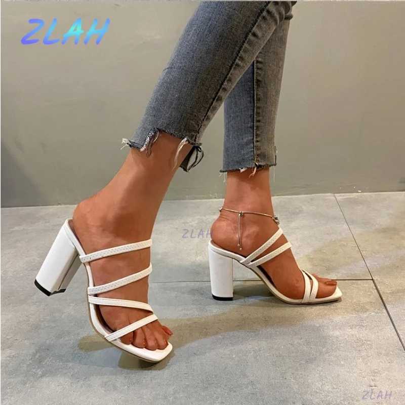 Hot New Women Sandals Summer Luxury Brand Design Rivet High Heels Fashion Women\'s Thick Heel Sexy Open Toe Sandals Women Shoes