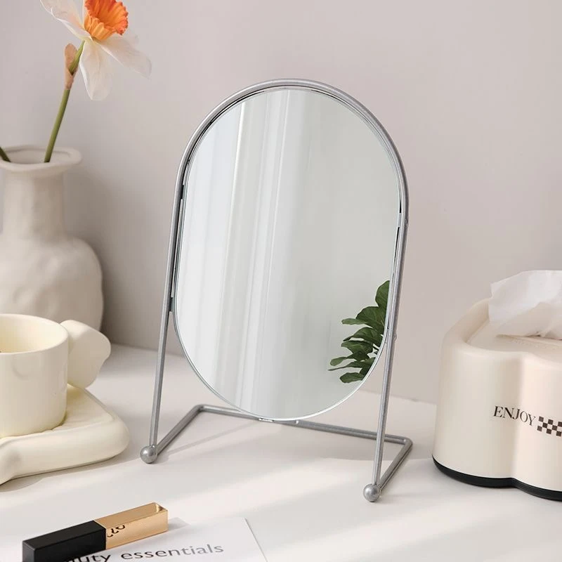 1 Piece of Accessible Luxury Makeup Mirror Bedroom Desktop Iron Dormitory Dressing Mirror Home Retro Small Portable Beauty Mirror