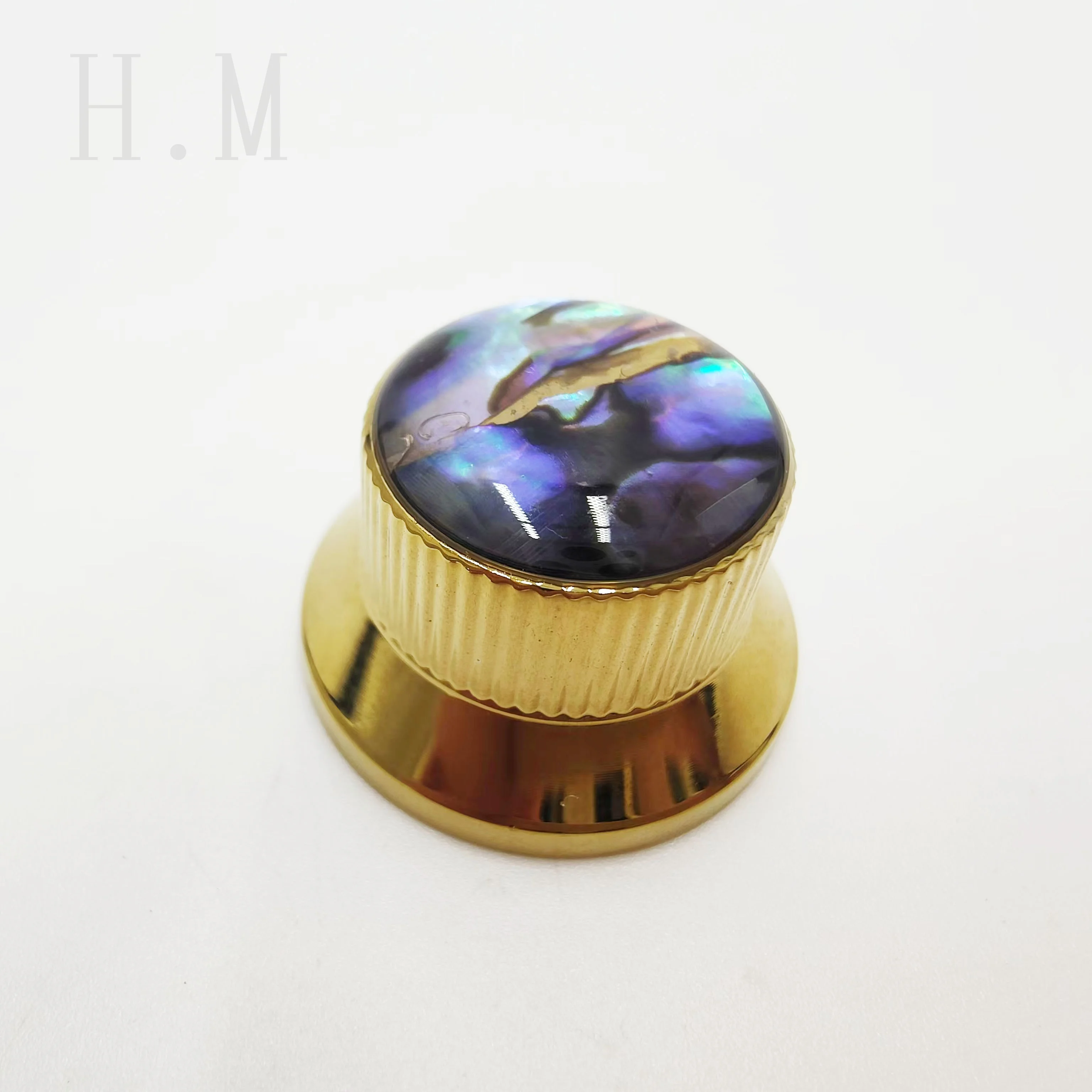 High-grade inlaid abalone shell flying saucer shape volume tone knob Metal potentiometer knob cap electric guitar knob