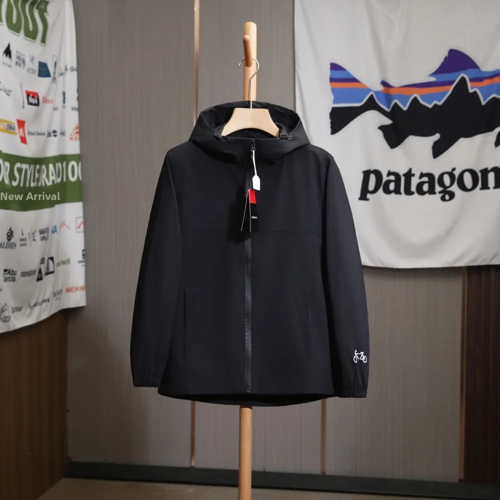 

Men's Casual Outdoor Zipper Jaet Windproof Rainproof Hooded Commute Sle Polyester Fiber Long Sve Regular Fit Coat