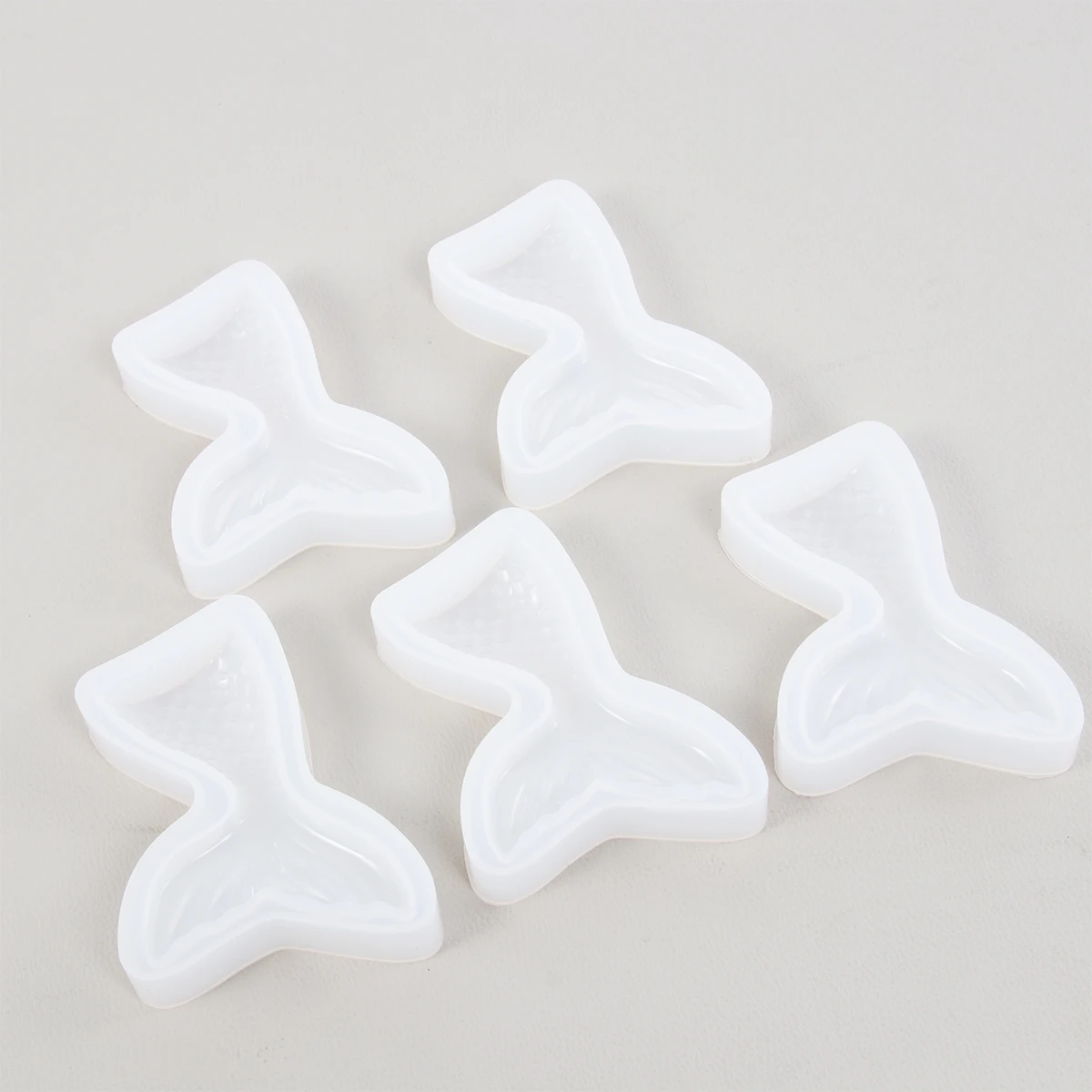 

5pcs Fish Tail Mold Silicone Epoxy Mold For Diy Crafts Jewelry Making Resin Art Projects Eco-Friendly Non-Stick Small White Soap