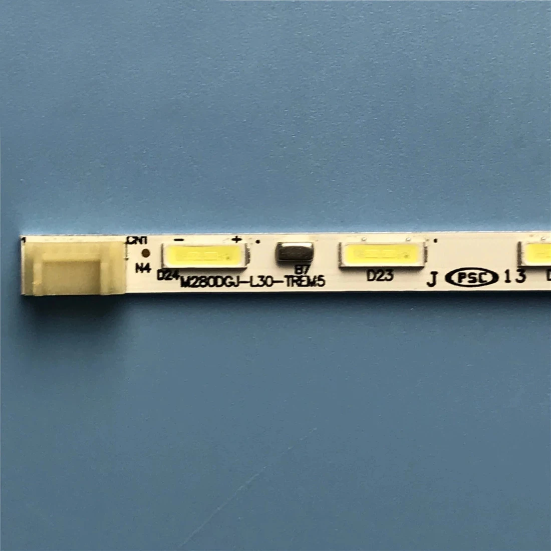 LED Backlight strip 24 lamp for M280DGJ-L30-TREM5  6202B00087000 U2879VF  288P6L  P2815QF  280LM00004 U28E590DS U28E570D MG28UQ