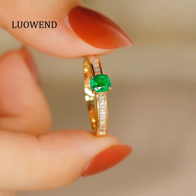 LUOWEND 100% 18K Yellow Gold Rings Fashion Cool Style Natural Diamond Natural Emerald Ring for Women High Party Jewelry