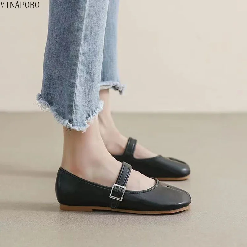 Black Leather Split Toe Flat Shoes Woman Mary Janes Tabi Ninja Flats Female Cozy Dress Shoes Ankle Belt Moccasins Plus Size 43