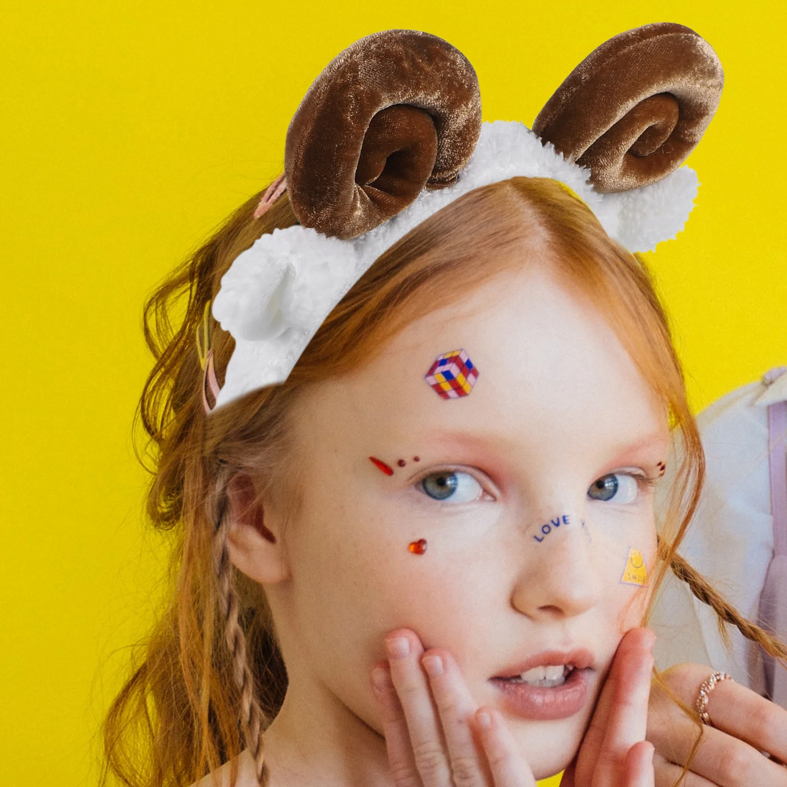 Diadema para el cuidado de la piel, garra en forma de corazón, rubor compacto, cuerno de oveja, aro para el pelo, resaltadores para niños