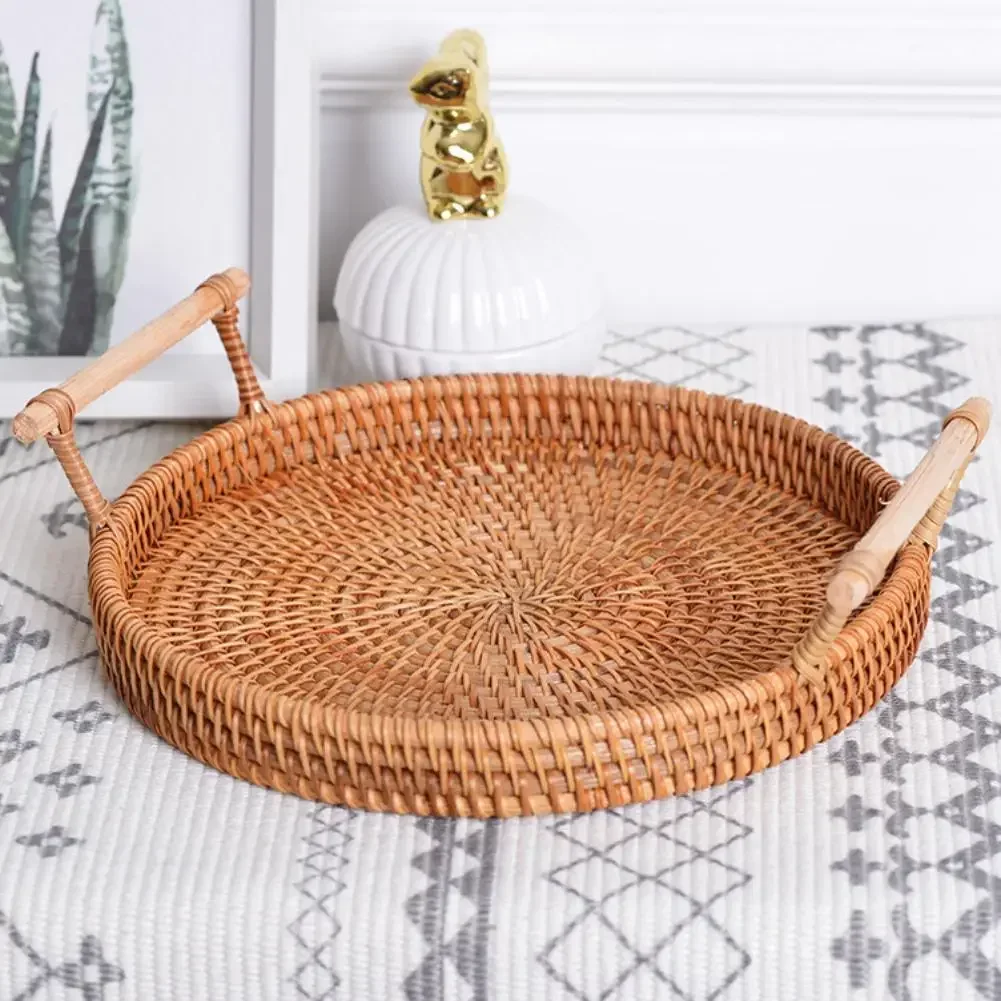 

Handmade Round Rattan Storage Tray with Wooden Handle Rattan Serving Tray Natural Simplicity Wear-resistant for Cake Snack Drink