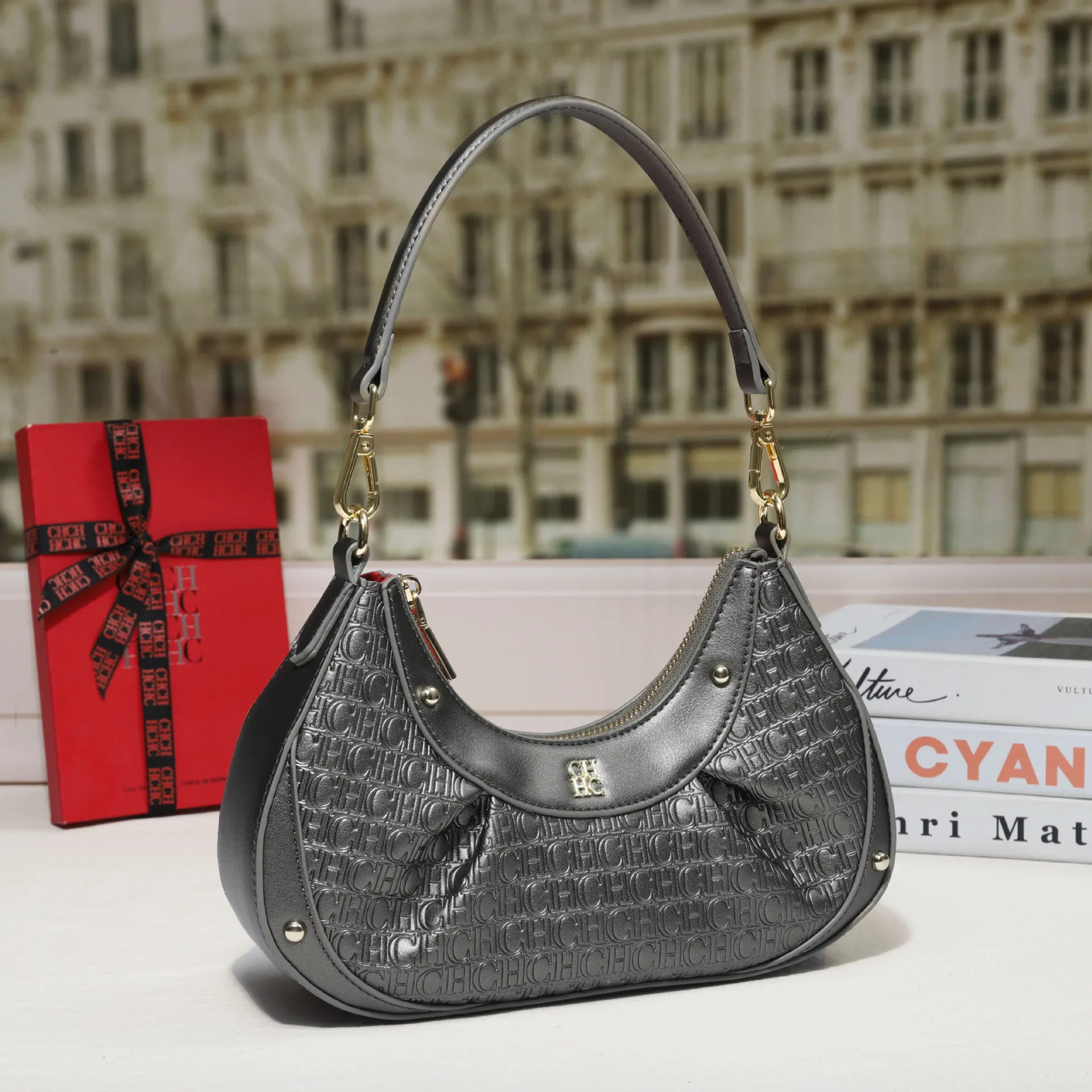 حقيبة كروس صغيرة كلاسيكية للسيدات جديدة لعام 2025، حبال أنيقة تحت الإبط، محفظة كتف ريترو للاستخدام اليومي، أنيقة ومتعددة الاستخدامات