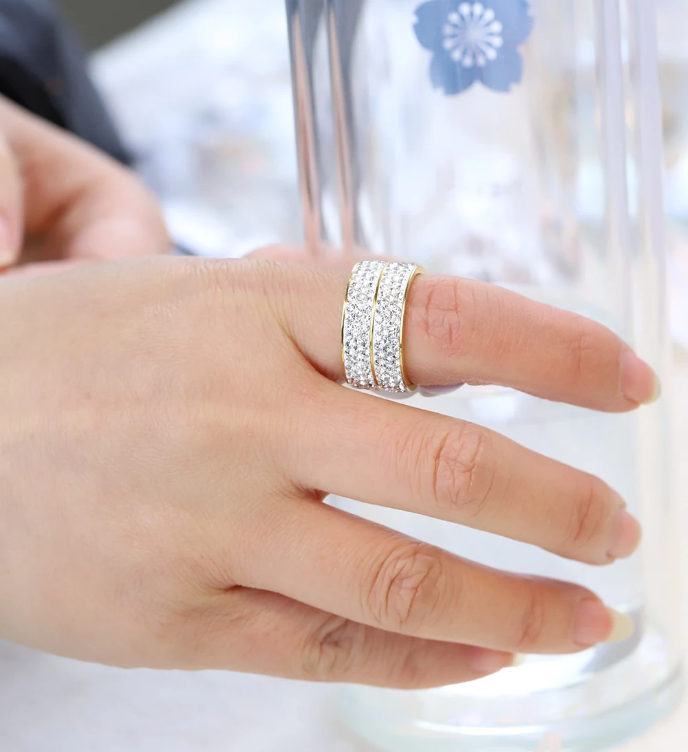 ขายส่ง6แถวเครื่องประดับคริสตัลแต่งงานแหวนผู้หญิงคุณภาพสูงอุปกรณ์สแตนเลสแหวนเครื่องประดับ