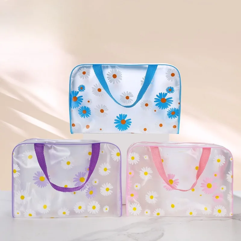 

1pc Daisy Print Handbag Portable Beach Wash Bag Large Capacity Makeup Bag PVC Swimming Bath Bag Clothing Storage Tote Bag