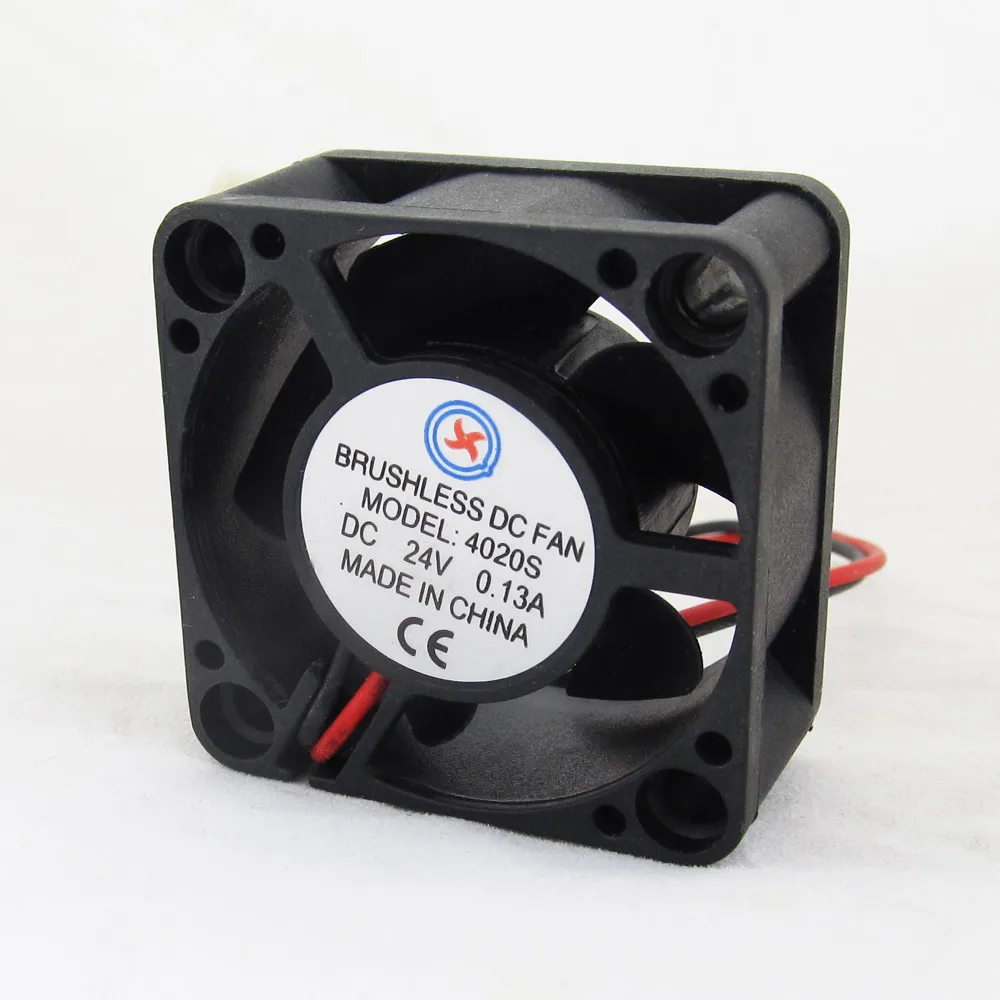 

Для 1 упаковки бесщеточного охлаждающего вентилятора постоянного тока 40x40x20 мм 4020 5 лопастей 24 В 2-контактный разъем 2,54 -