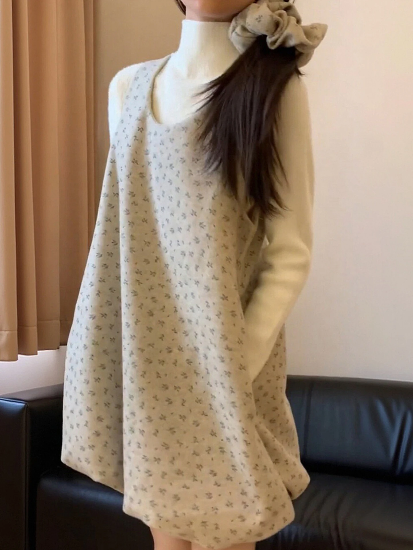 

Зимний теплый вязаный комплект с цветочным принтом и высоким воротником для женщин: свободный крой, повседневный модный ансамбль, топ с завышенной талией