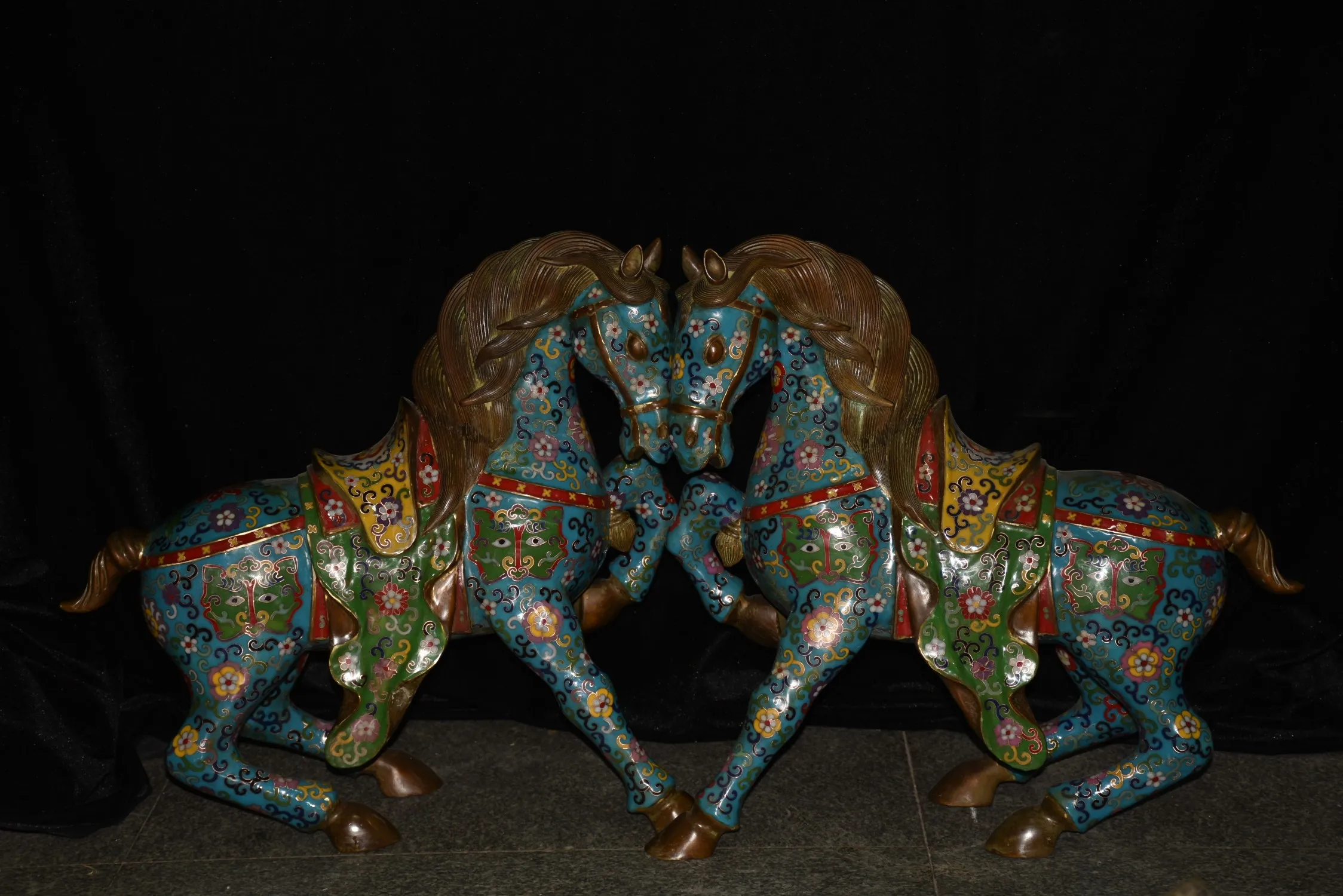 

18"Tibetan Temple Collection Old Bronze Cloisonne Lucky Horse Don Horse war Horse A Pair Amass wealth Ornaments Town house