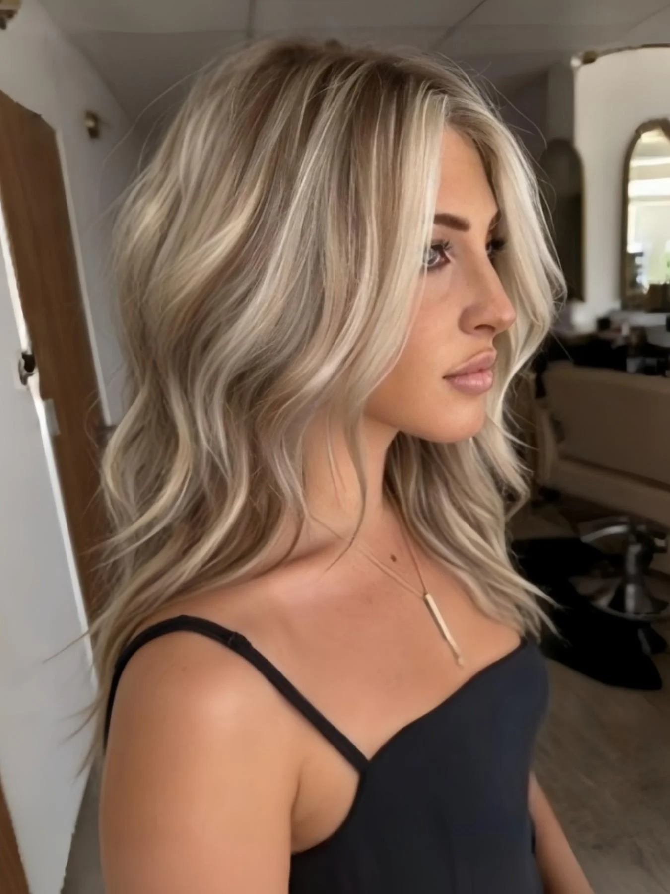 18inch Soft Highlight Blond Body Wave Hair Wig 150 Density 13x4 Lace Front with Baby Hair Pre-Plucked 100% Human Hair view 3
