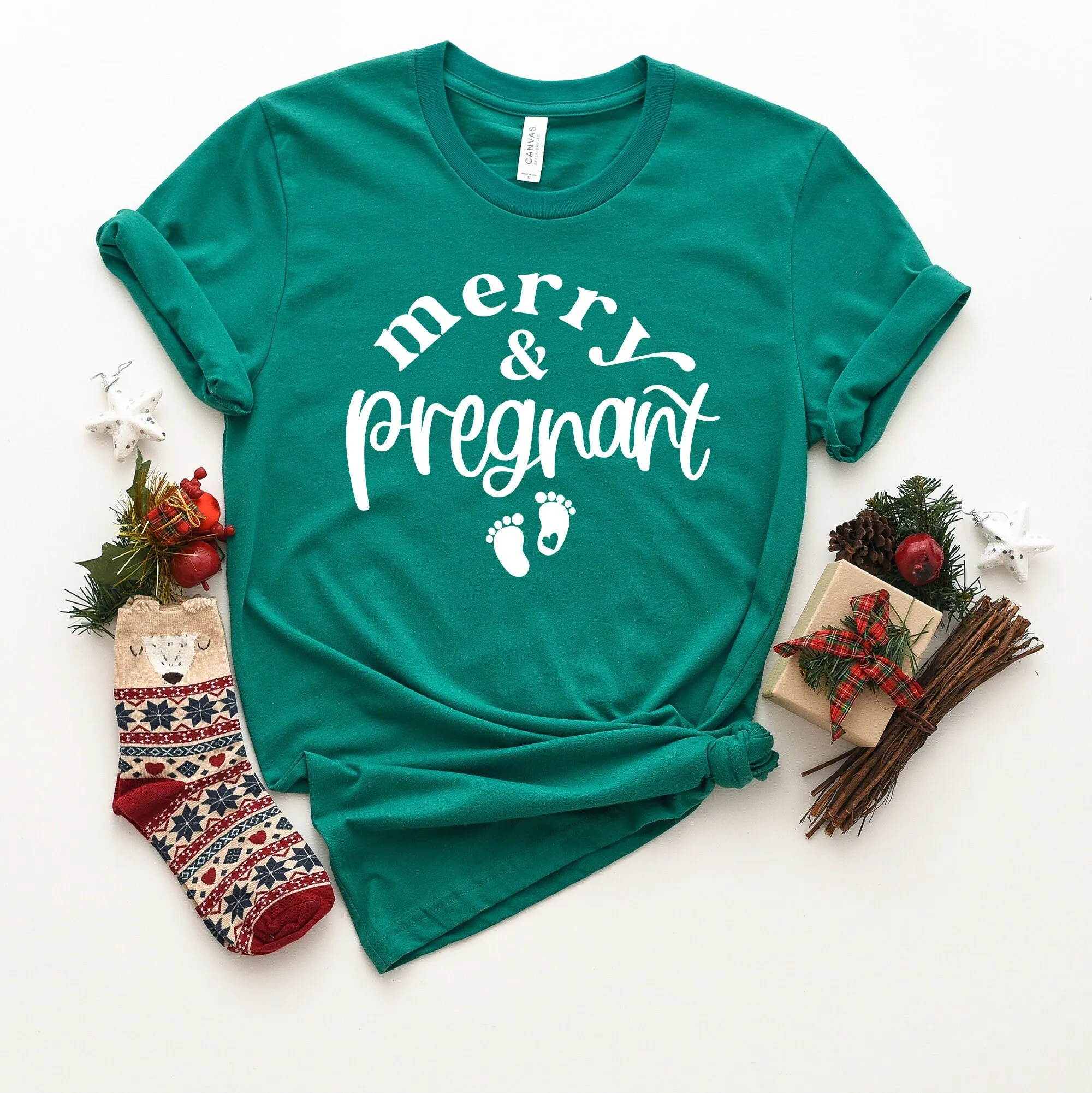 Merry and PregnanT T Shirt Christmas pregnancy announcemenT Reveal baby