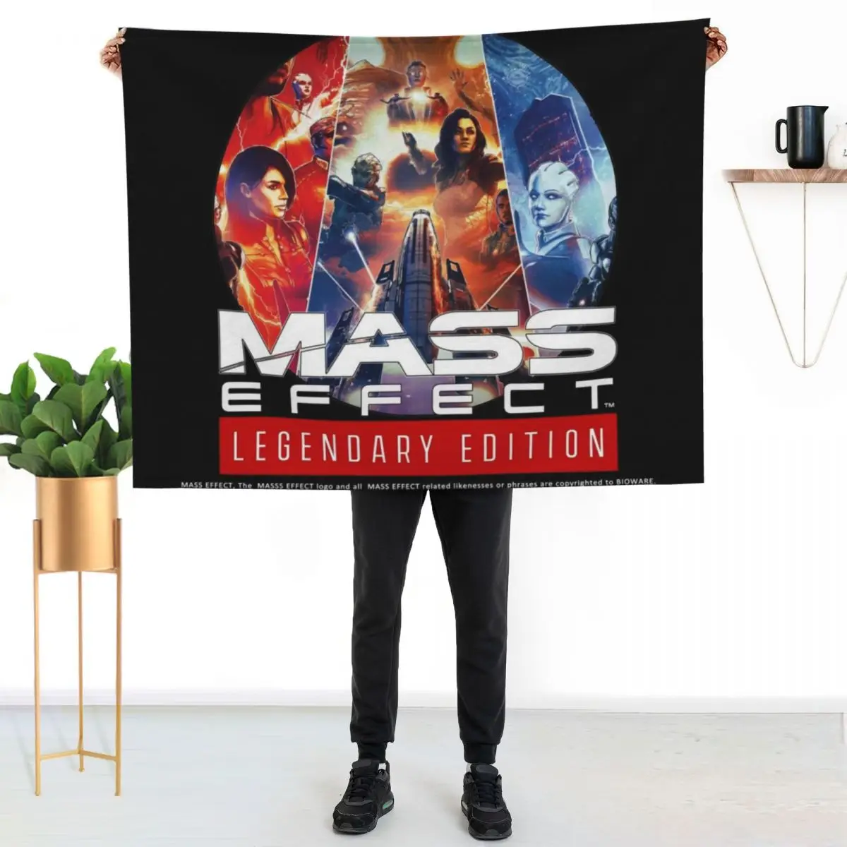 

Mass Effect: Legendary Edition (Trilogy) - Alternate Throw Blanket Stain Resistant Cozy Warm Blanket