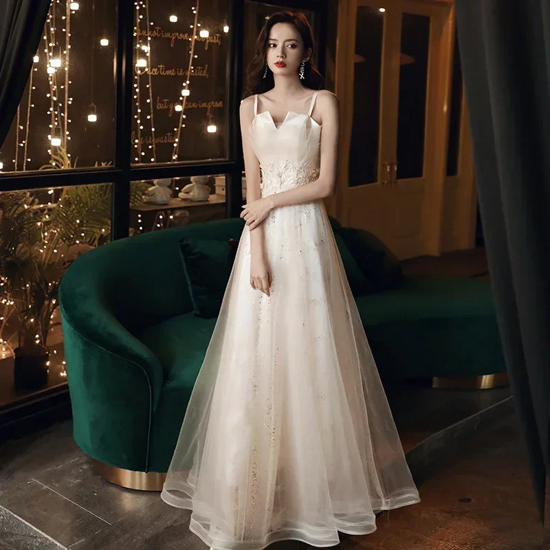 ชุดราตรีงานเลี้ยงแฟชั่นผู้หญิง ผ้าลูกไม้ แขนกุด สายเดี่ยว เปิดหลัง ชุดออกงาน ชุดพรอม ชุดแต่งงาน ชุดยาว