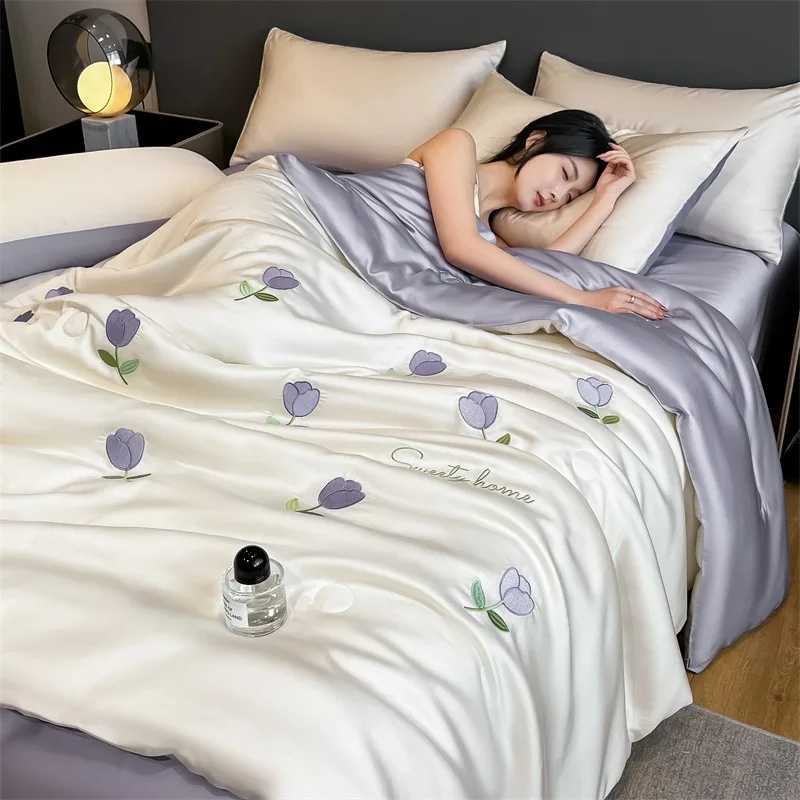 1pcs Luxury Embroidery Summer Quilt Ice Silk Comforter Soft Breathable Cooling Blanket for Bedroom Air Conditioner Quilt