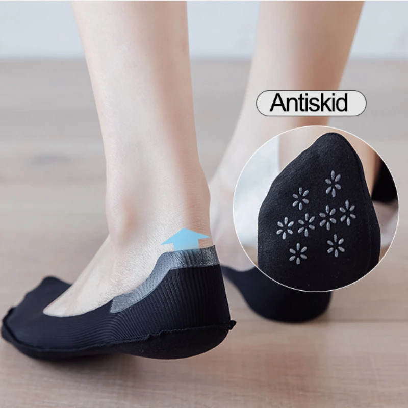 Women Invisible Socks Breathable Summer Ice Silk Ankle Socks Antiskid Silicone Dot Seamless Cuttable Boat Socks for Girls Ladies