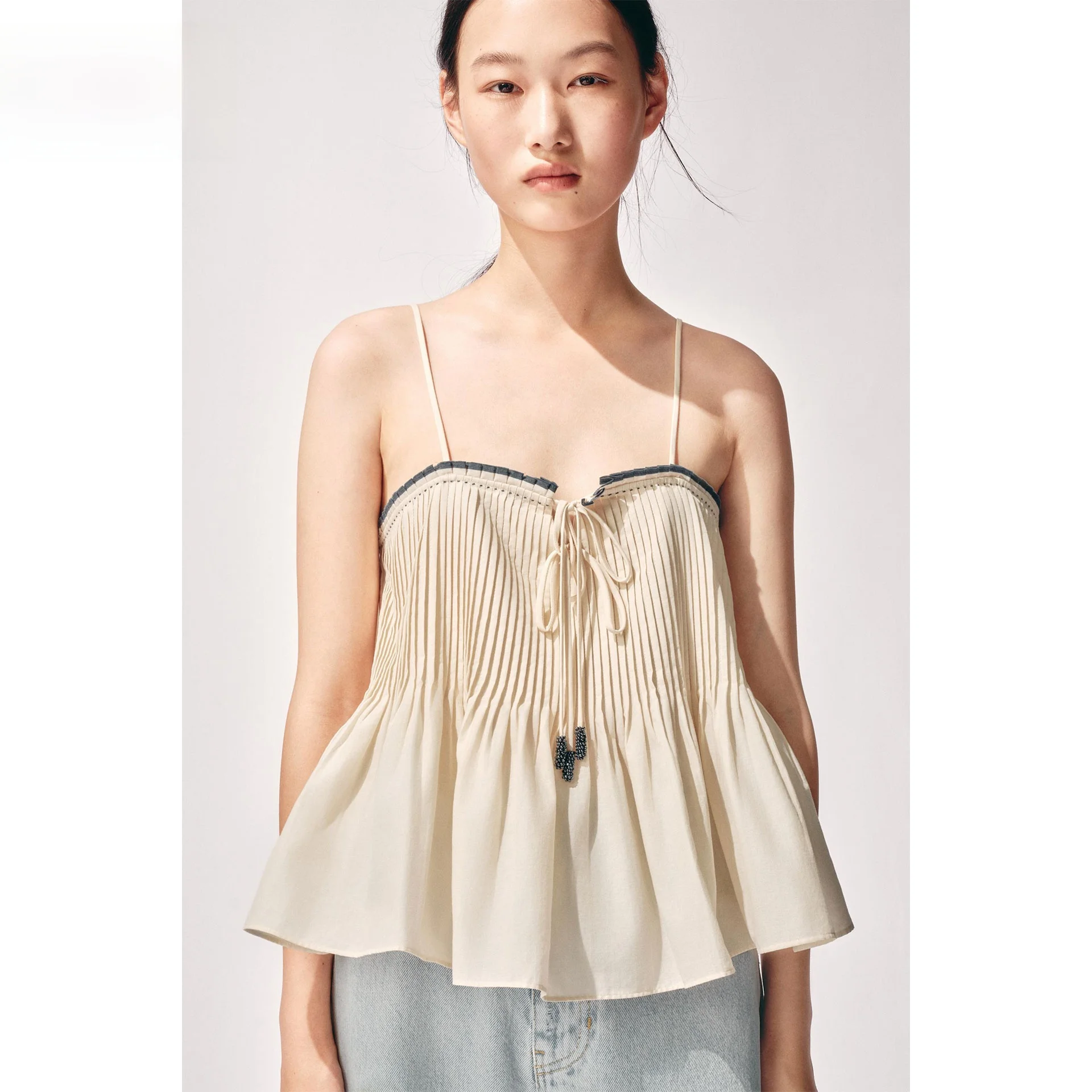 

Сексуальный пикантный пышный топ с отделкой для девочек, женская верхняя одежда, дизайн, весна-осень, Новое поступление, женский жилет, блузка на бретельках