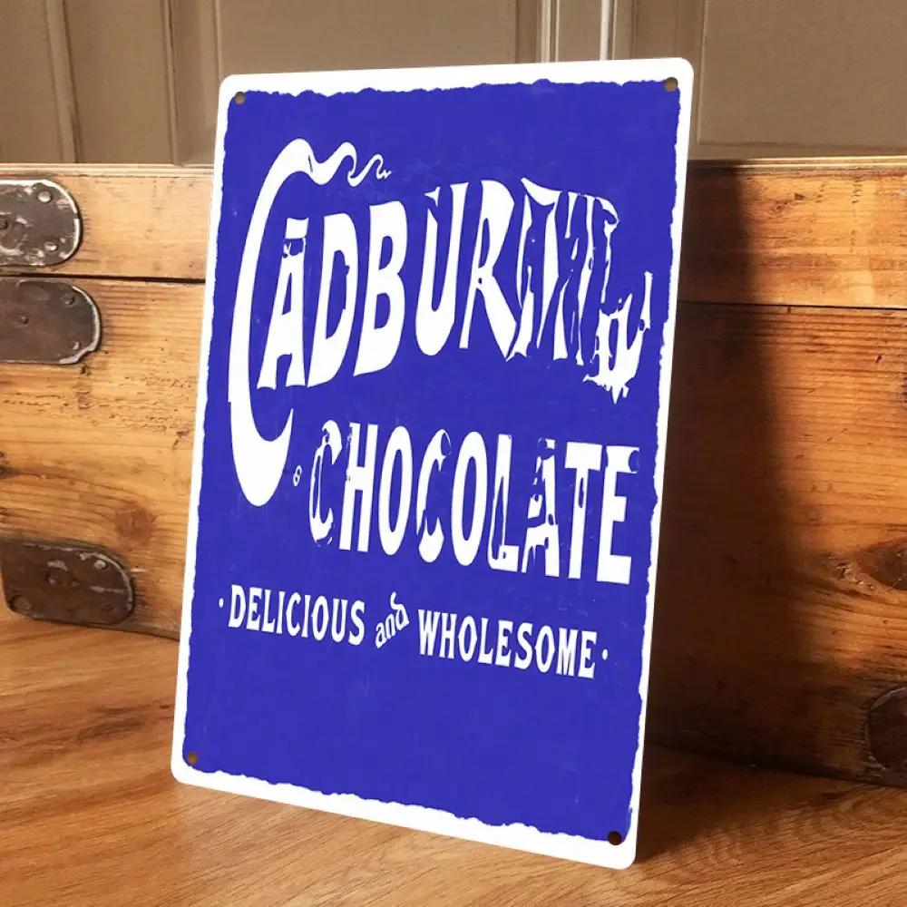 1 قطعة 2D شقة خمر كادبوري الشوكولاته القصدير اللوحة اللوحة الكلاسيكية الأزرق والأبيض الإعلان شعار البريطانية الحنين الديكور p