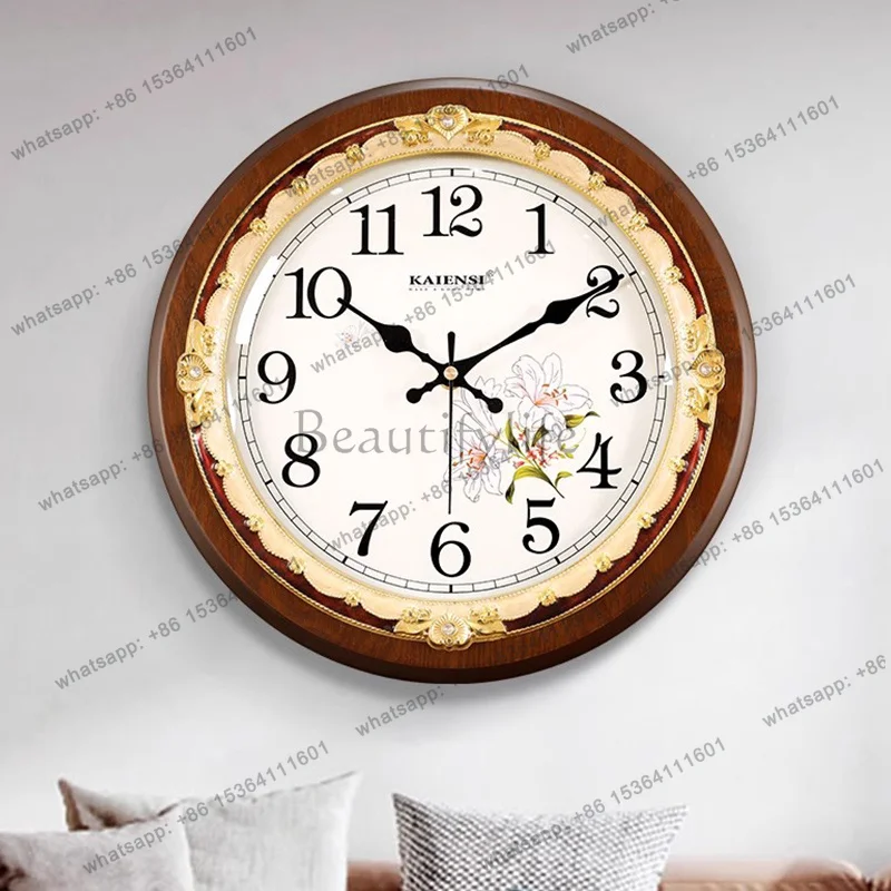 Light Luxury Design Wall Clock Art Minimalist Modern Round Fashion Wall Clock Flowers Designer Kawaii Metal Horloge Home Decor