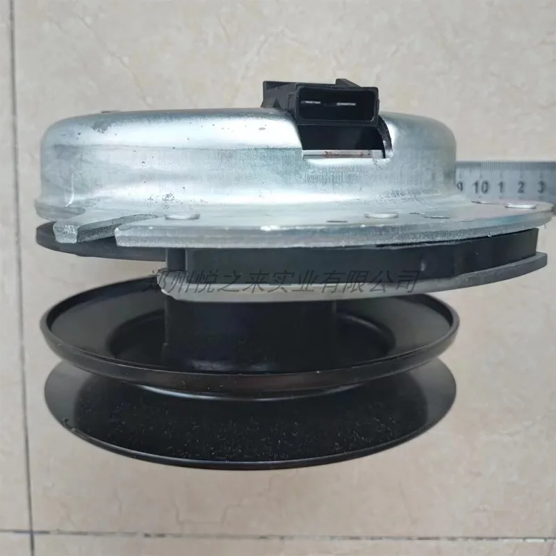 1023/LX42 جرس TB2042/2342 جزازة العشب القابض الكهرومغناطيسي PTO مخلب #2