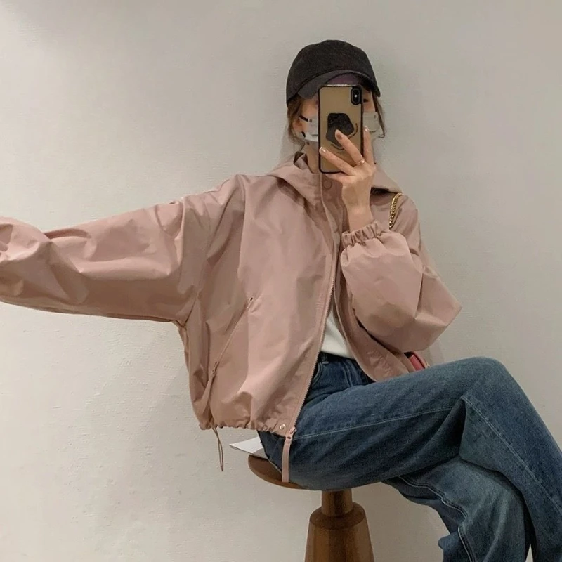 2025 New Arrival Winter Men Women Hooded Windproof Casual Loose Fit Short Outdoor Fashion