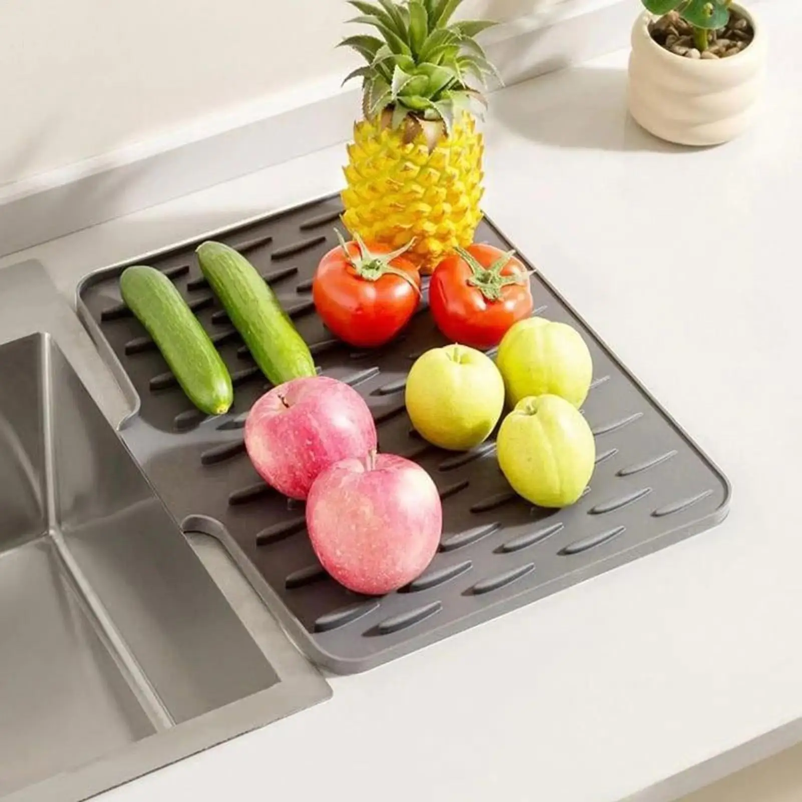 Silicone Draining Board Mat Drying Pad Slip Resistant Heat Machine Mat with Raised Edge Countertop Mats Dish for Kitchen Pot Cup