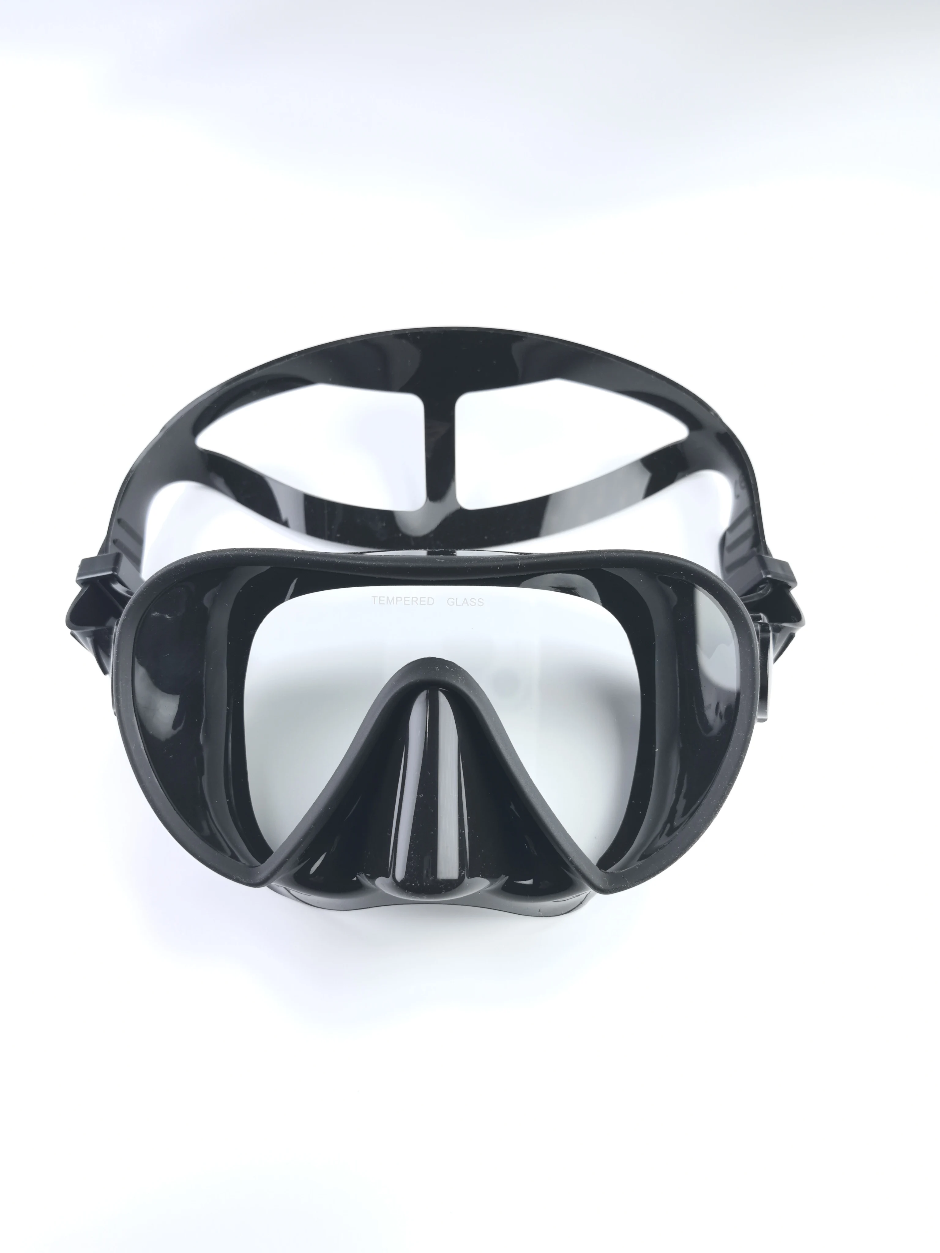 

Snorkel Mask Swimming Goggles Scuba Diving Silicone Skirt Tempered Glass Len Wide View Training With Nose Cover Adjustable Strap