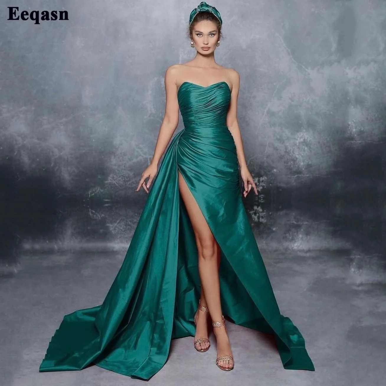 

Eeqasn Mermaid Green Formal Evening Dresses with Train Pleat Side Slit Sleeveless Bodycon Prom Gowns Celebrity Party Gown Women