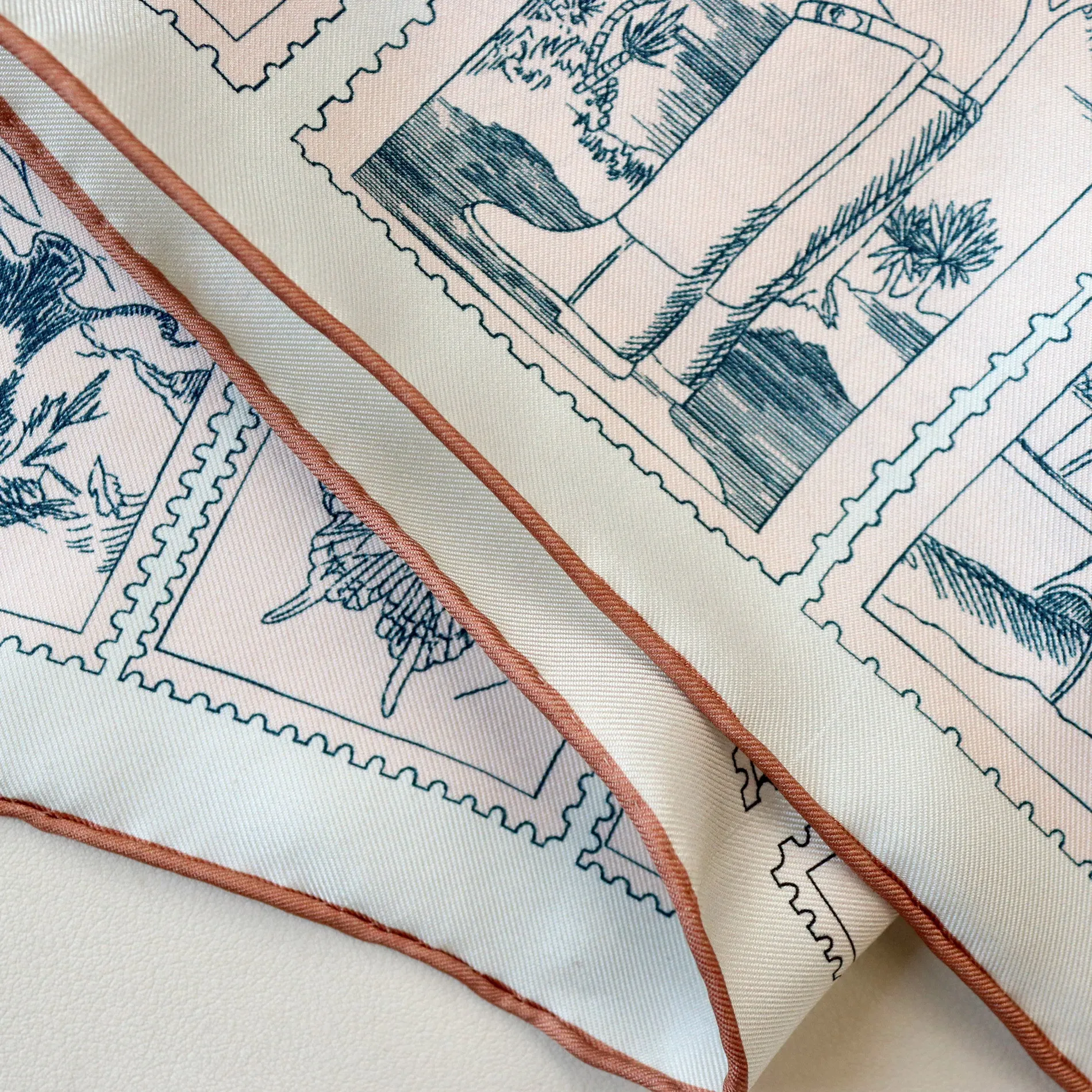 AB両面プリントシルクスカーフ90CM女性用桑絹スカーフ高級デザイナー90CM手巻きエッジバンダナバッグヘアアクセサリー