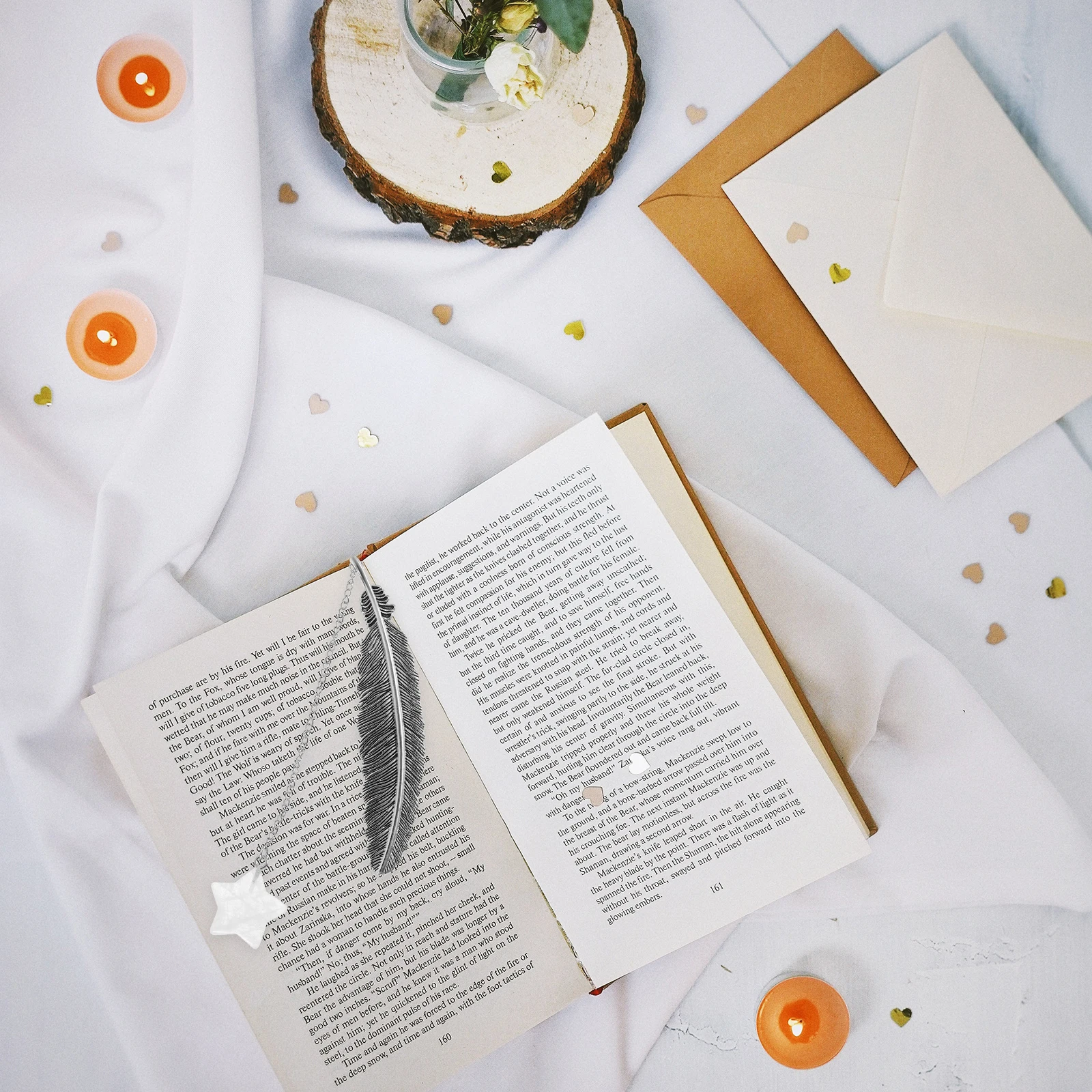 علامات تزيين مرجعية على شكل قلادة كريستالية للنساء تزيين الإشارات المرجعية الفريدة