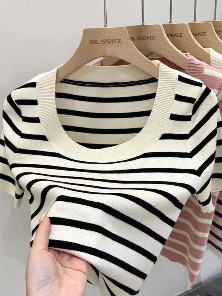 New Woman Clothing Striped Short Sleeve T-shirt Slim Fit Tops Female O-Neck Knitted Sheath Tee Shirt Street Wear Sex Sporty Y2K