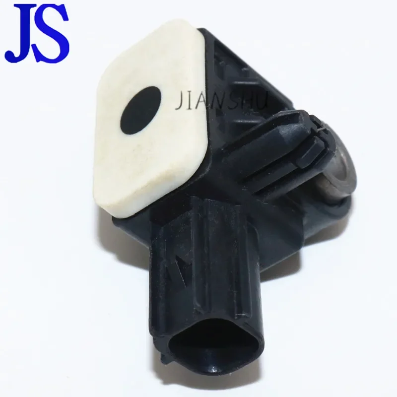 1Pcs For Focus Front Door Impact Sensor CM5T-14B006-AA 2015-2018