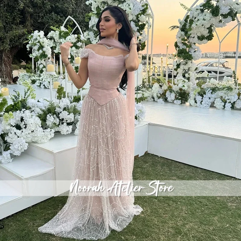 Vestido de noche elegante rosa con hombros descubiertos y perlas para mujer, vestido largo Formal de lujo para fiesta de graduación y boda, personalizado