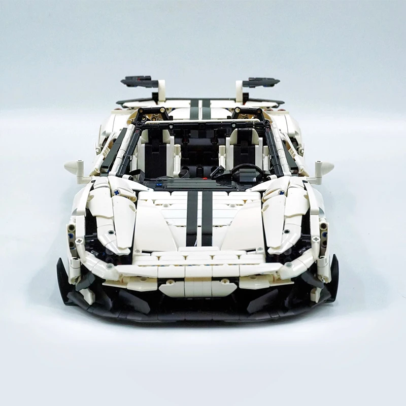 パーソナライズされた MOC-JD018 テクニカル電気メッキレーシングスポーツ車両 F8 モデルビルディングブロックパズル DIY おもちゃクリスマスギフト子供