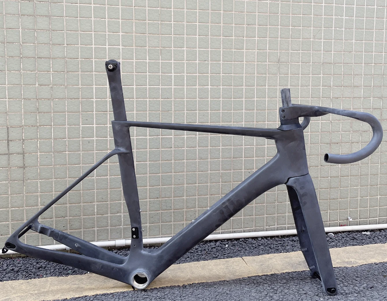 2025 latest OSTRO VAM 2.0 road bike pre-sale frame, using high-quality carbon fiber, supports customized colors/logos