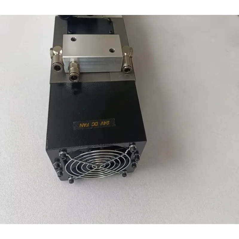 Automatic Tool Change Spindle 6KW 380V Air Cooling Spindle Knife Claw ISO30