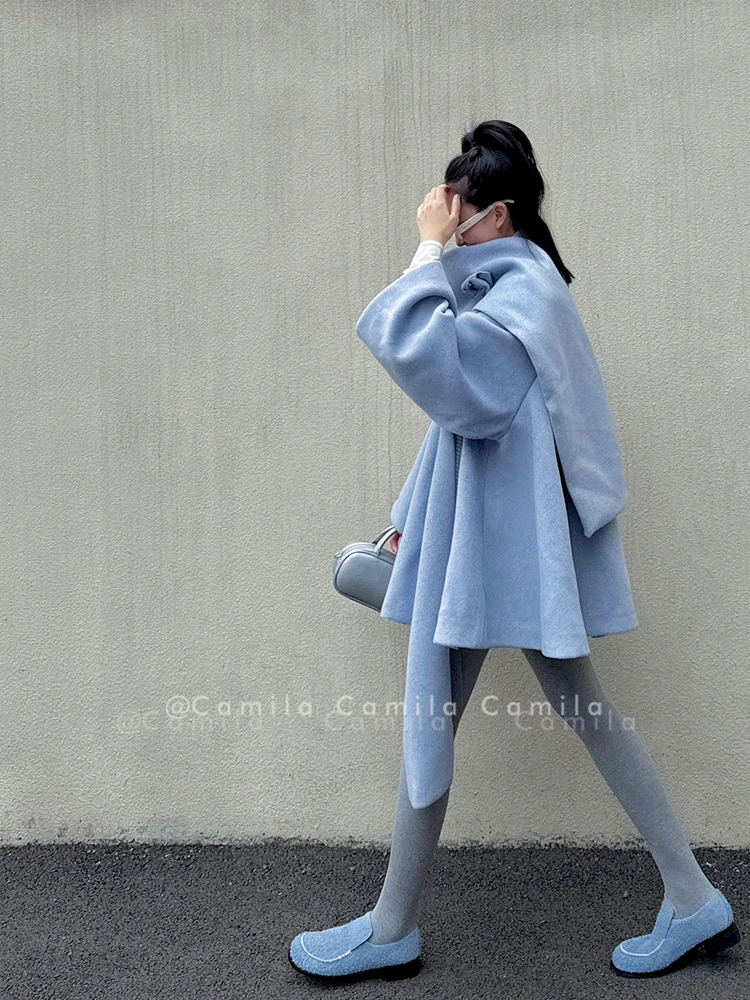 Otoño Invierno estilo de desplazamiento coreano mujer azul drapeado apliques florales bufanda de gama alta cuello abrigo suelto de un solo pecho