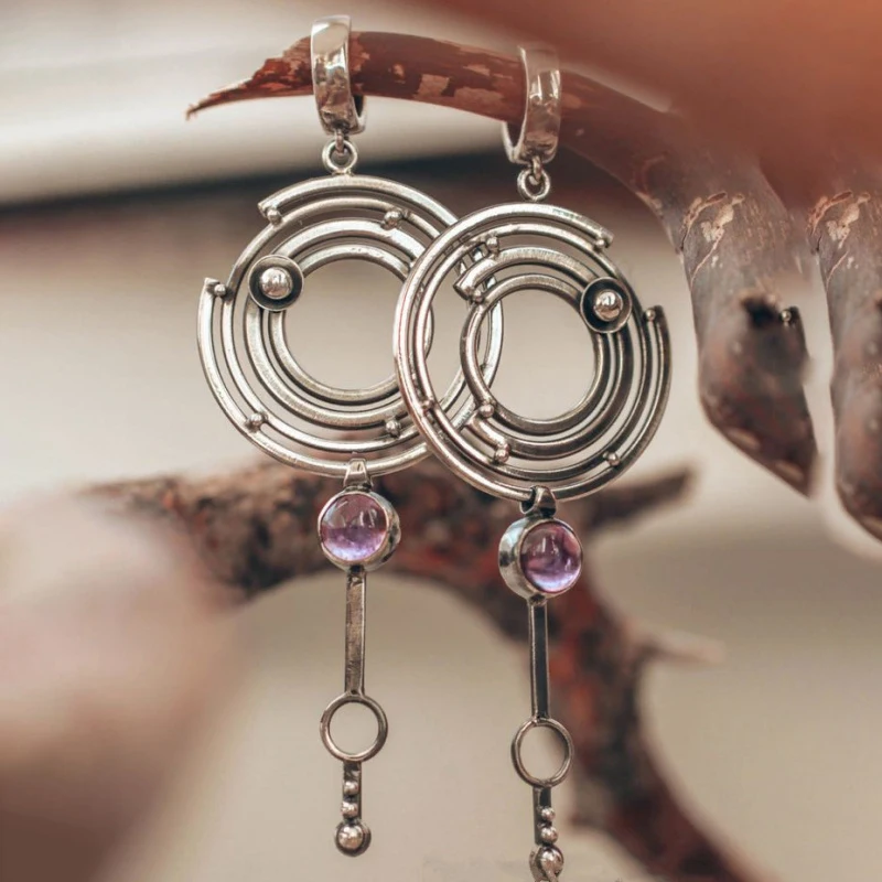 Vintage Silber Farbe Metall Geometrische Spirale Baumeln Ohrringe für Frauen Ethnische Runde Intarsien mit Lila Steinen Ohrringe Schmuck