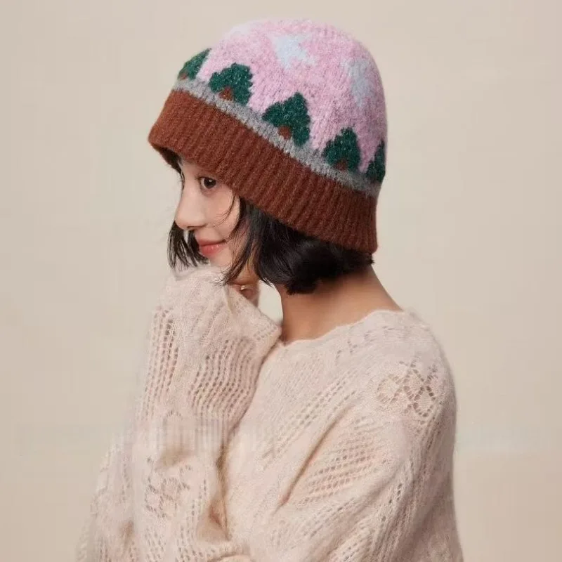 Niche Contrast Jacquard Knitted Beanies for Women Autumn and Winter Warm Ear Protection Versatile Korean Casual Men's Hats