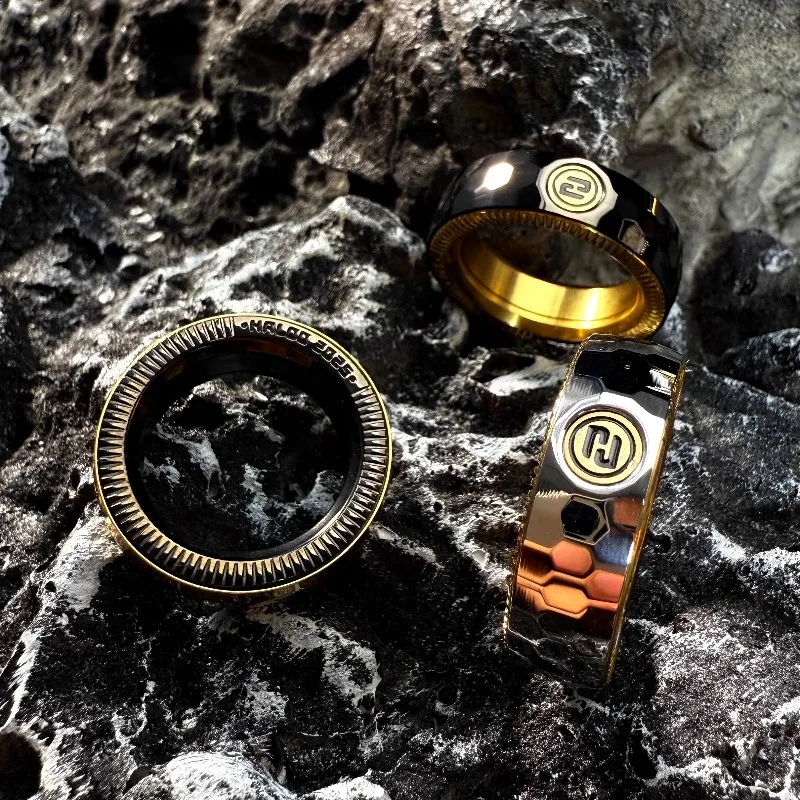 Giocattolo da tavolo di decompressione dell'anello del dito del segmento del cricchetto del metallo dell'anello del giocatore Haloo Edc Lu