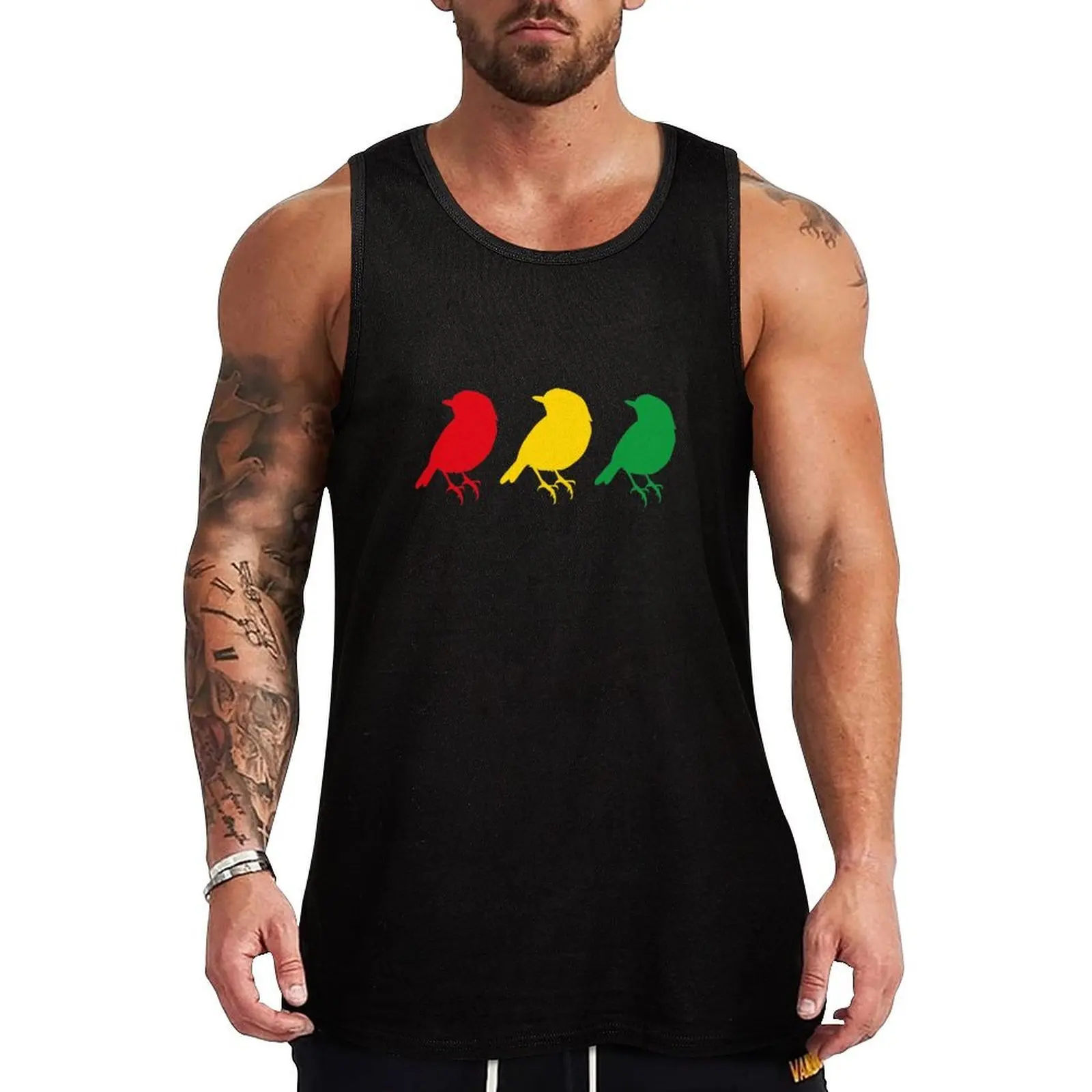 3 Little Birds - Camiseta Regata Bob Song em Cores Rasta, Camiseta Regata Lisa, Simples e Casual para Uso Diário